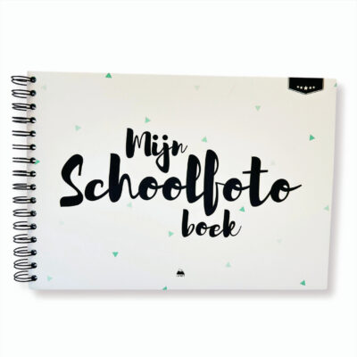 IJSWIT Schoolfotoboek Mint Groen – Invulboek voor 18 Jaar Schoolfoto’s